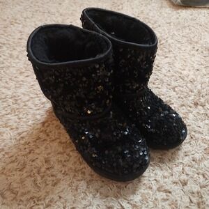 UGG Classic Short Sequin Boots Kids Black Sparkly Mid Calf Pull On Boots